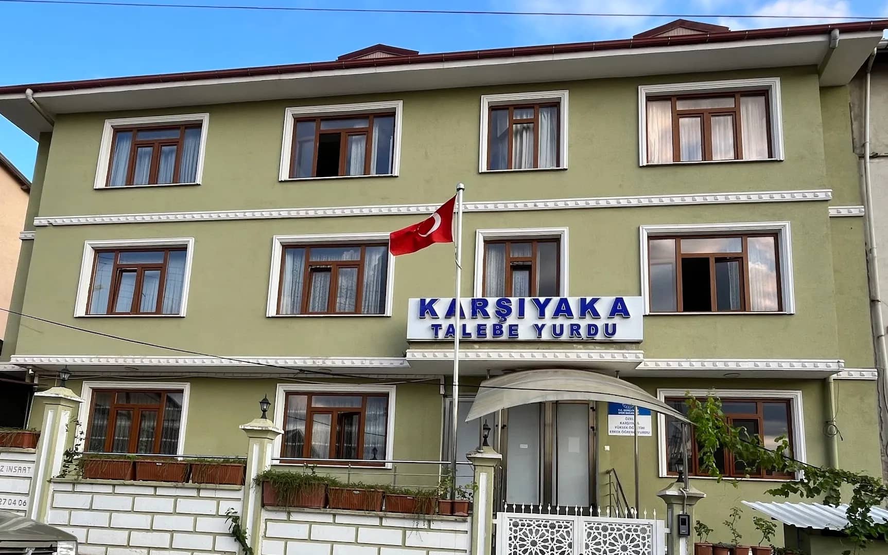 Simav Karşıyaka Yüksek Öğretim Erkek Ögrenci Yurdu Görsel 2