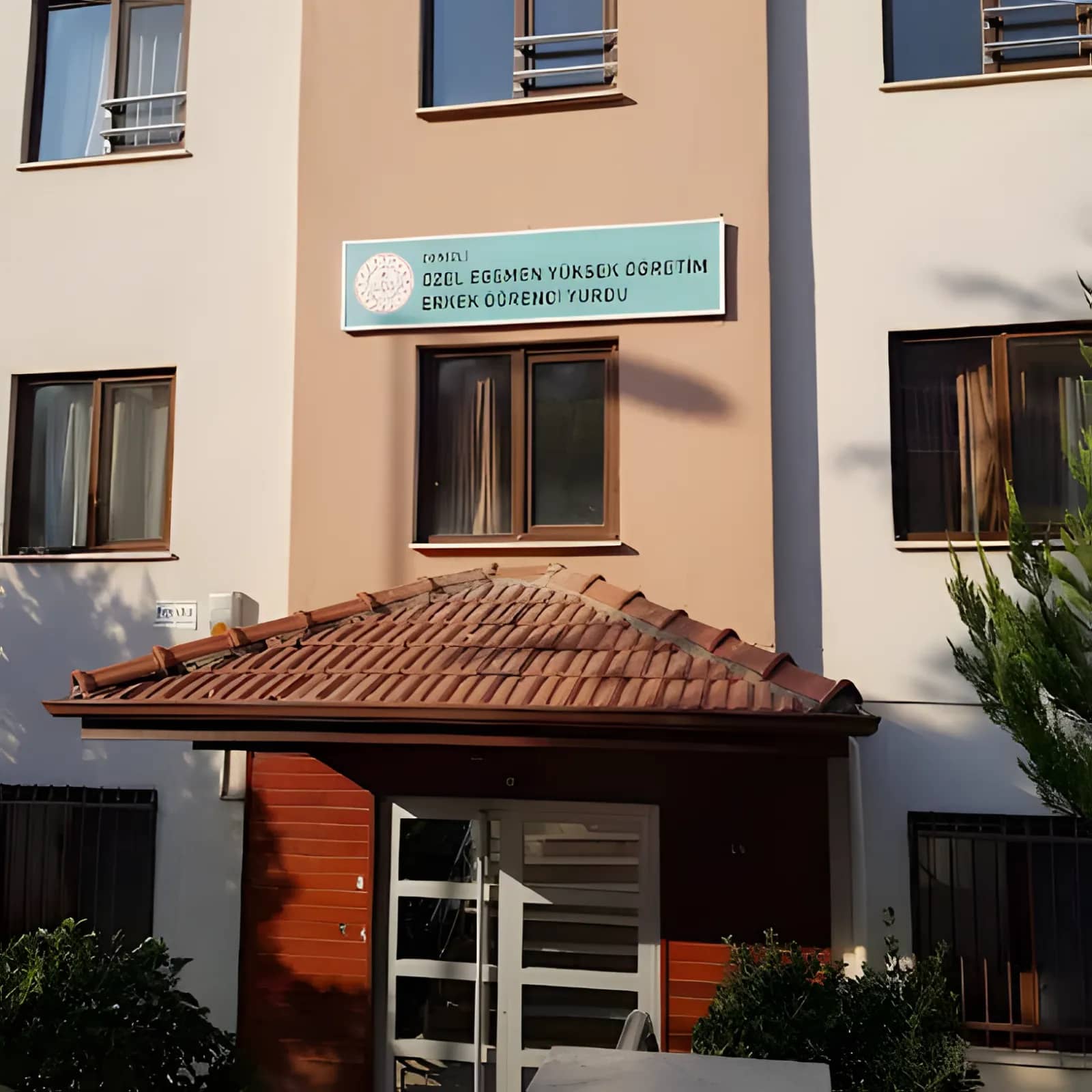 Özel Egemen Erkek Öğrenci Yurdu