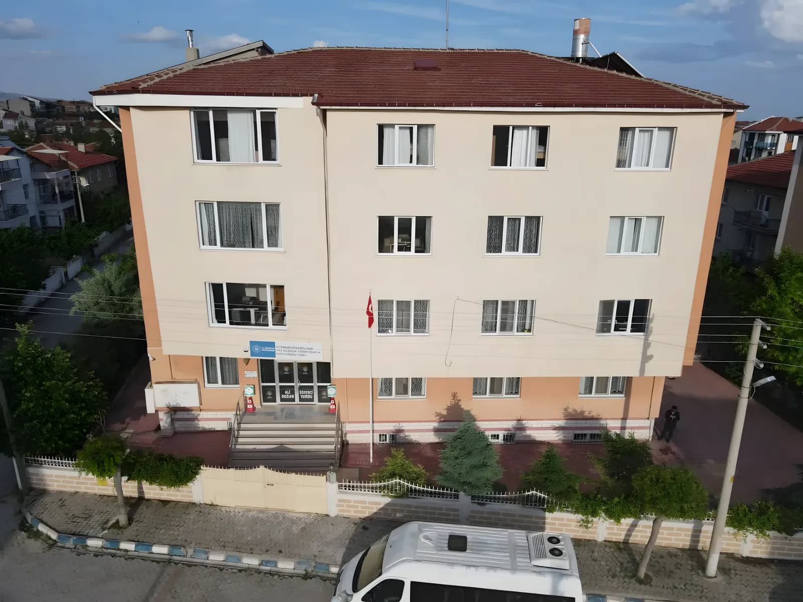 Bolvadin Ali Doğan Yüksek Öğrenim Erkek Öğrenci Yurdu Görsel 2
