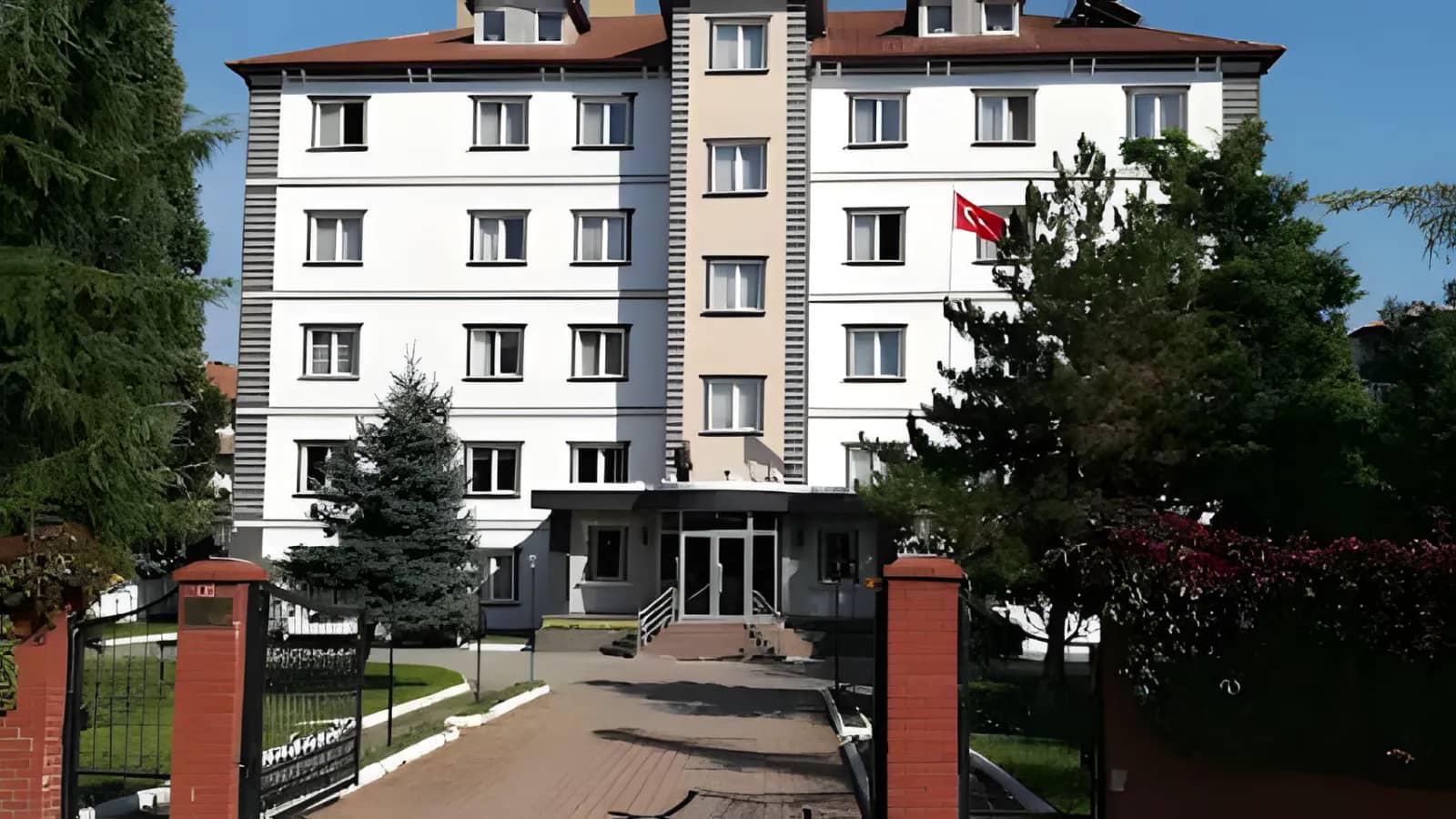 Güzelbahçe Erkek Öğrenci Yurdu