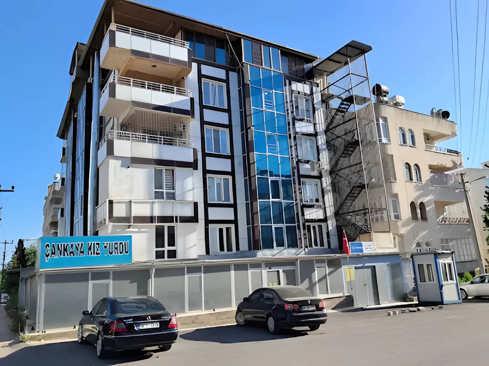 Özel Çankaya Yükseköğrenim Kız Öğrenci Yurdu