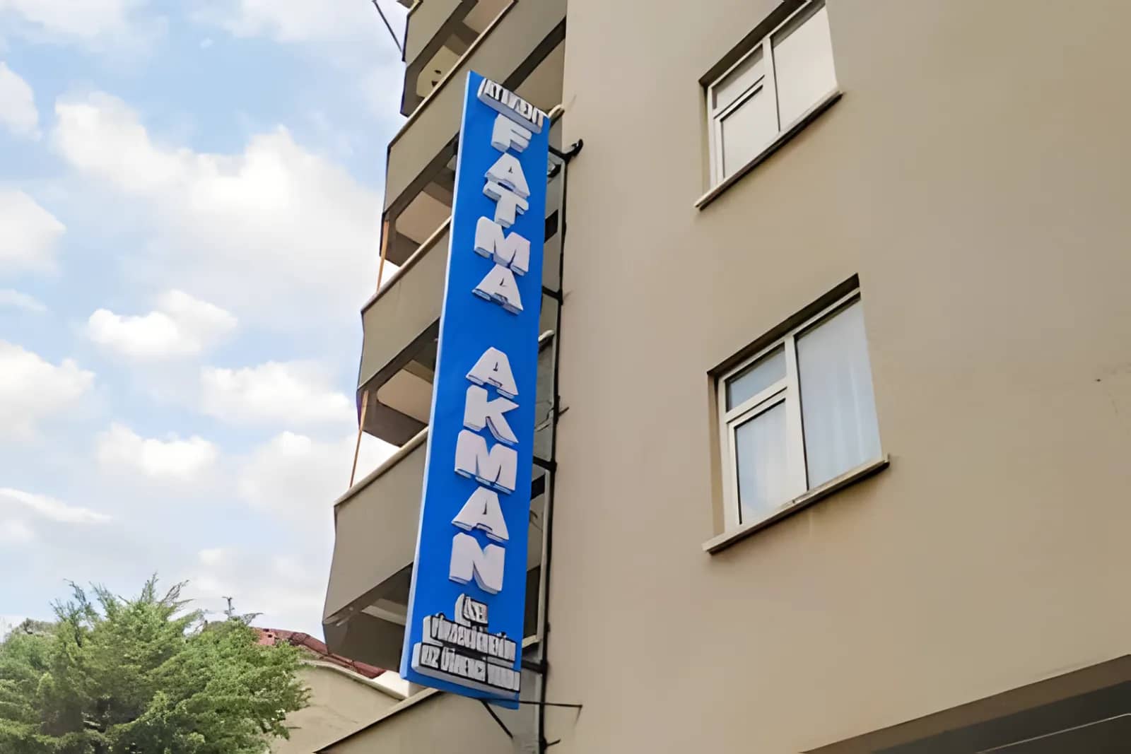 Atakent Kız Öğrenci Yurdu