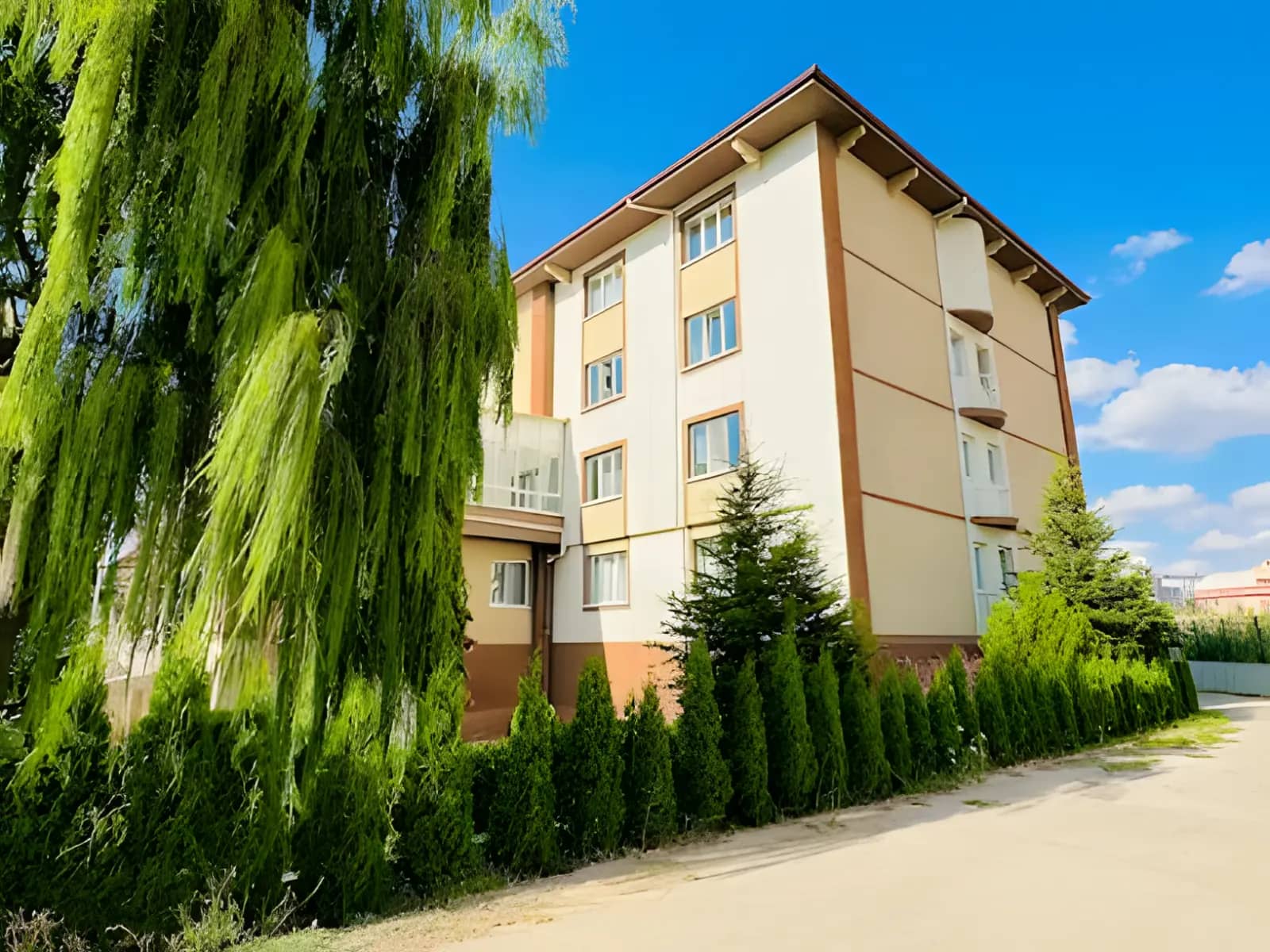 Altınoluk Methiye Dumlu Yükseköğrenim Erkek Öğrenci Yurdu