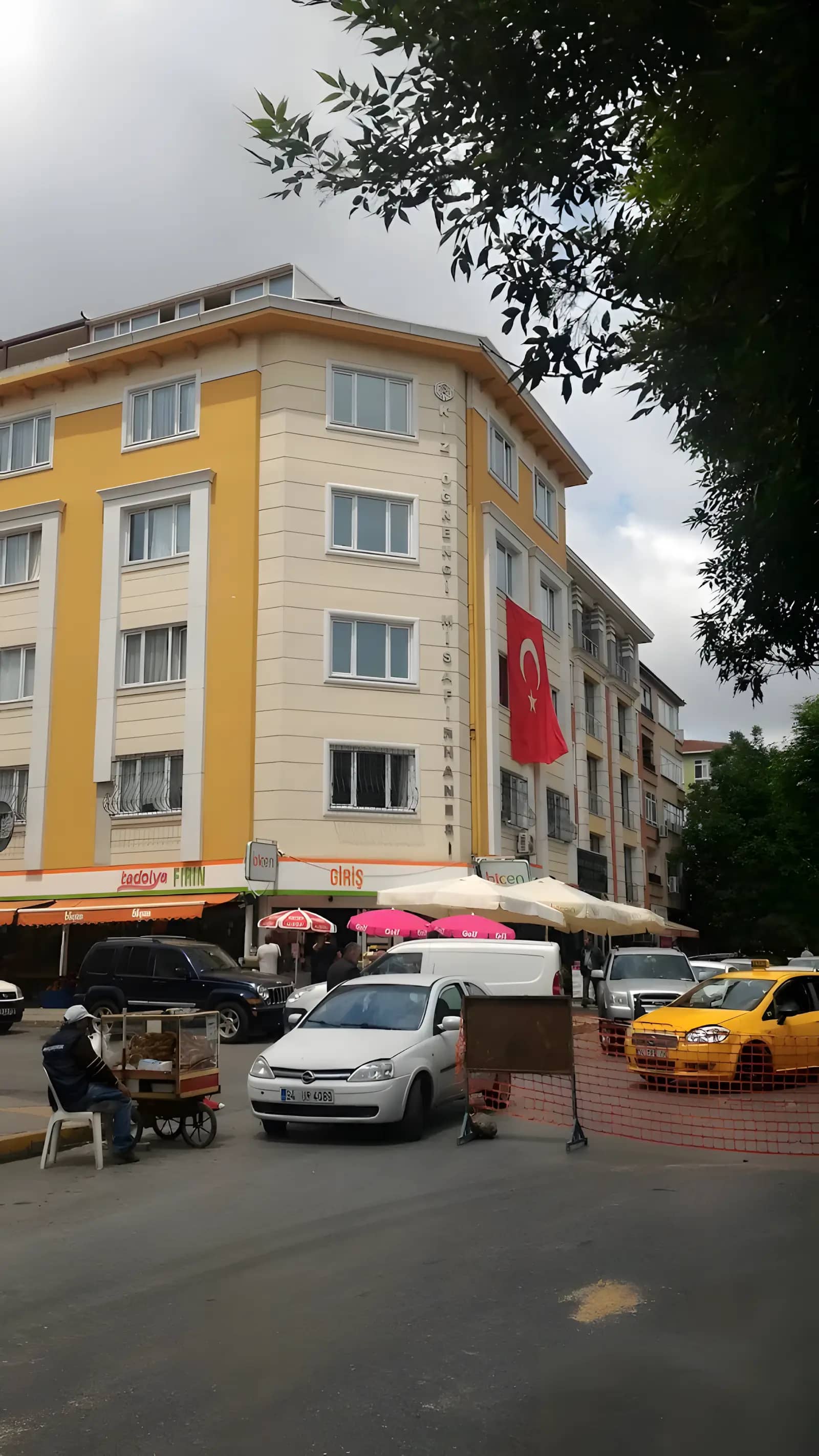 Türkan Saylan Kız Öğrenci Yurdu Görsel 3