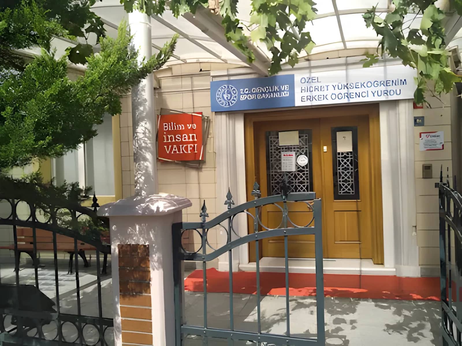 Özel Hicret Yükseköğretim Erkek Öğrenci Yurdu