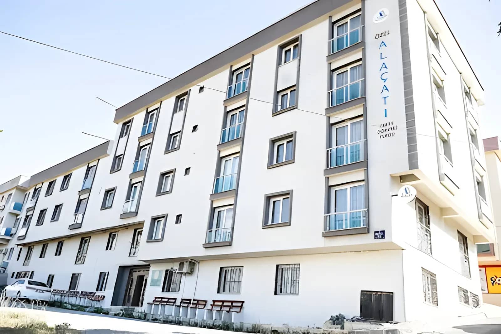 Özel Alaçatı Yükseköğrenim Erkek Öğrenci Yurdu