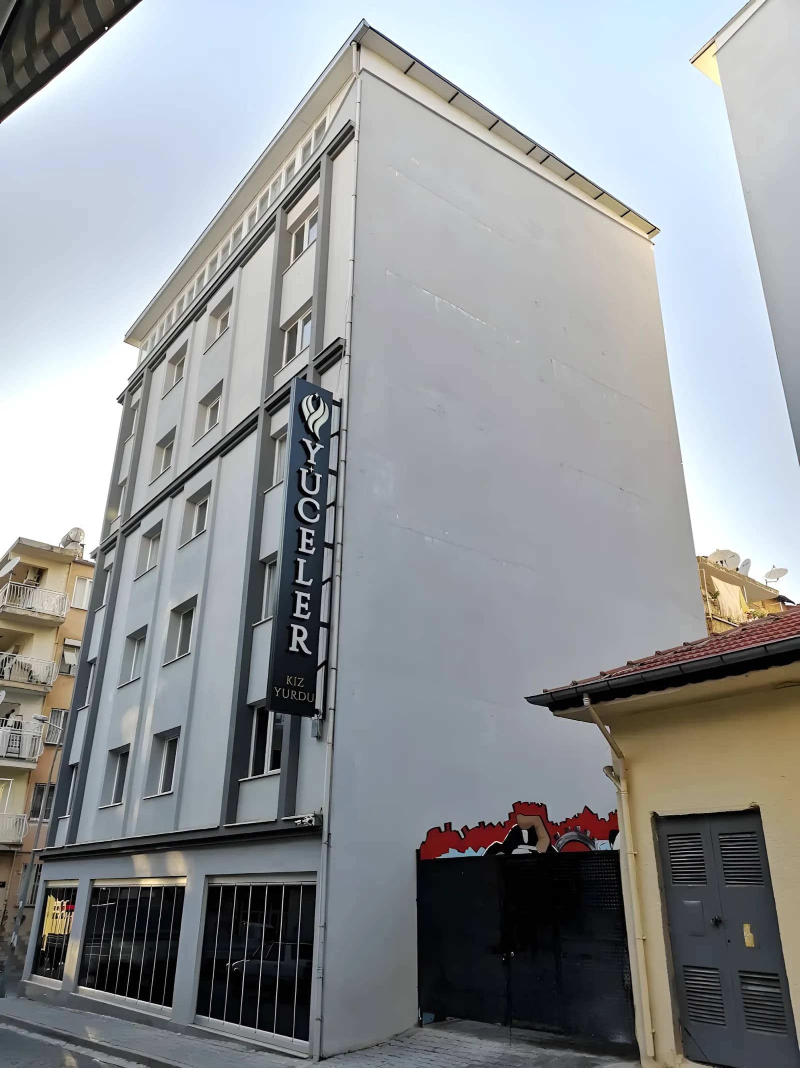 Aydın Yüceler Kız Öğrenci Yurdu Görsel 2