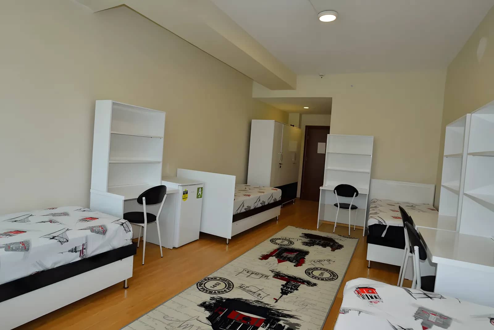 Bakırköy Turkuaz Yüksek Öğretim Kız Öğrenci Yurdu Görsel 3