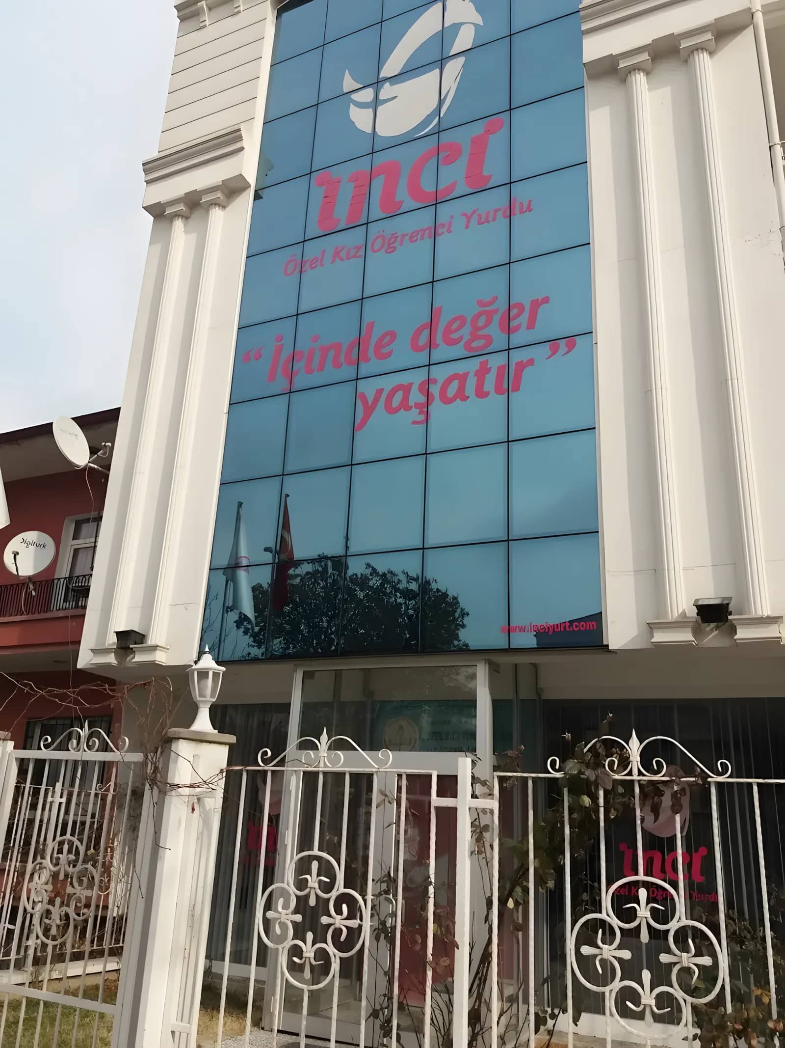 Özel İnci Kız Öğrenci Yurdu Görsel 2