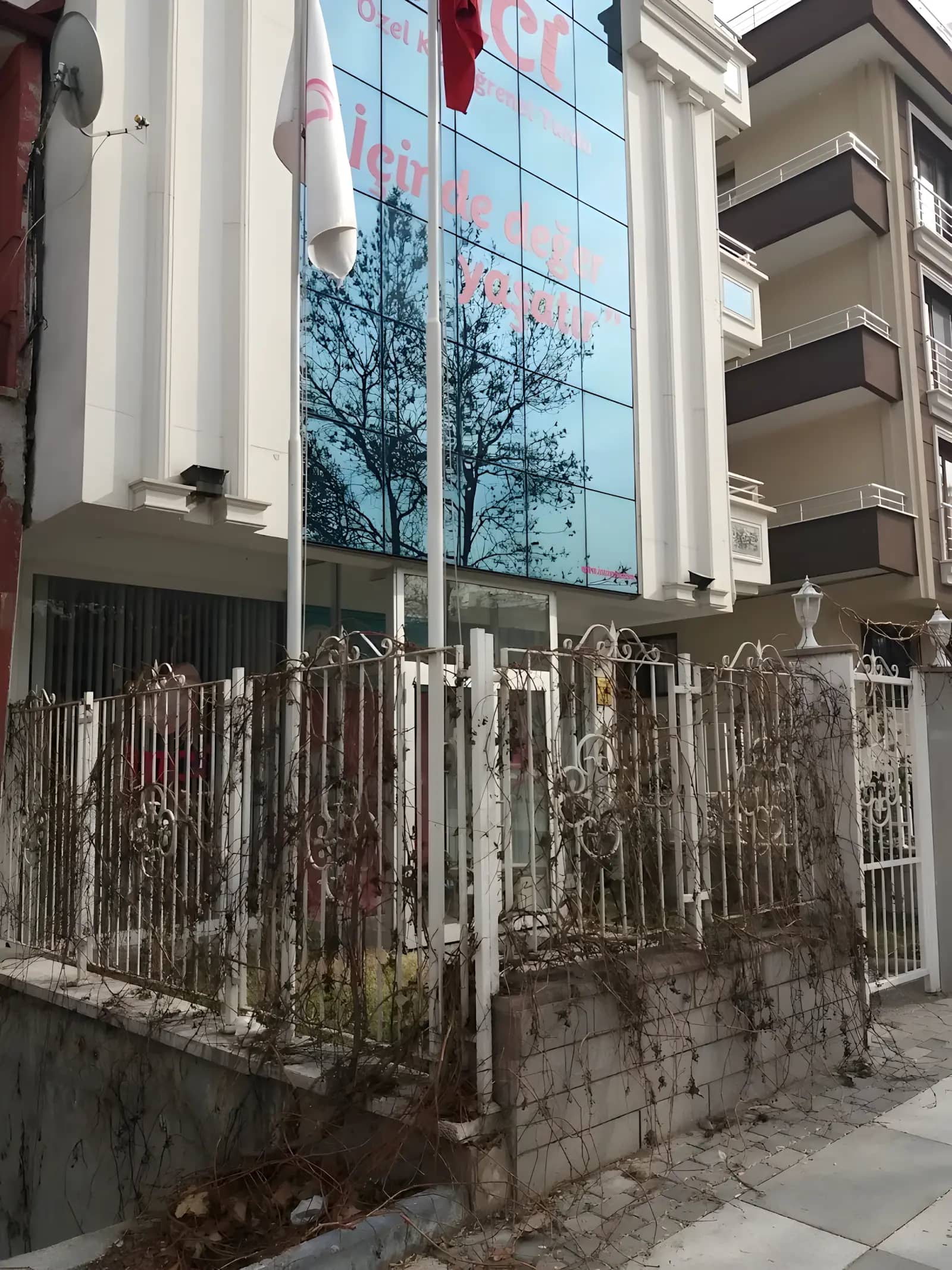 Özel İnci Kız Öğrenci Yurdu Görsel 3