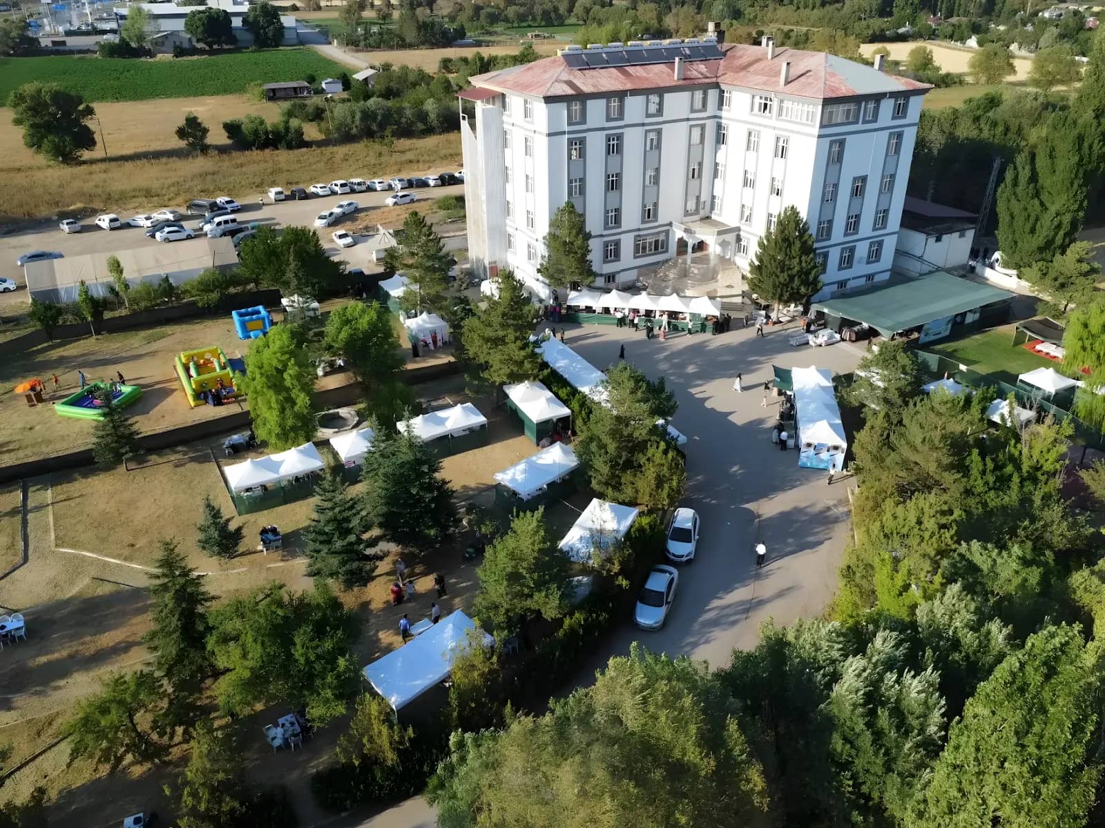 Özel Selçuklu Yüksek Öğrenim Erkek Öğrenci Yurdu Görsel 2