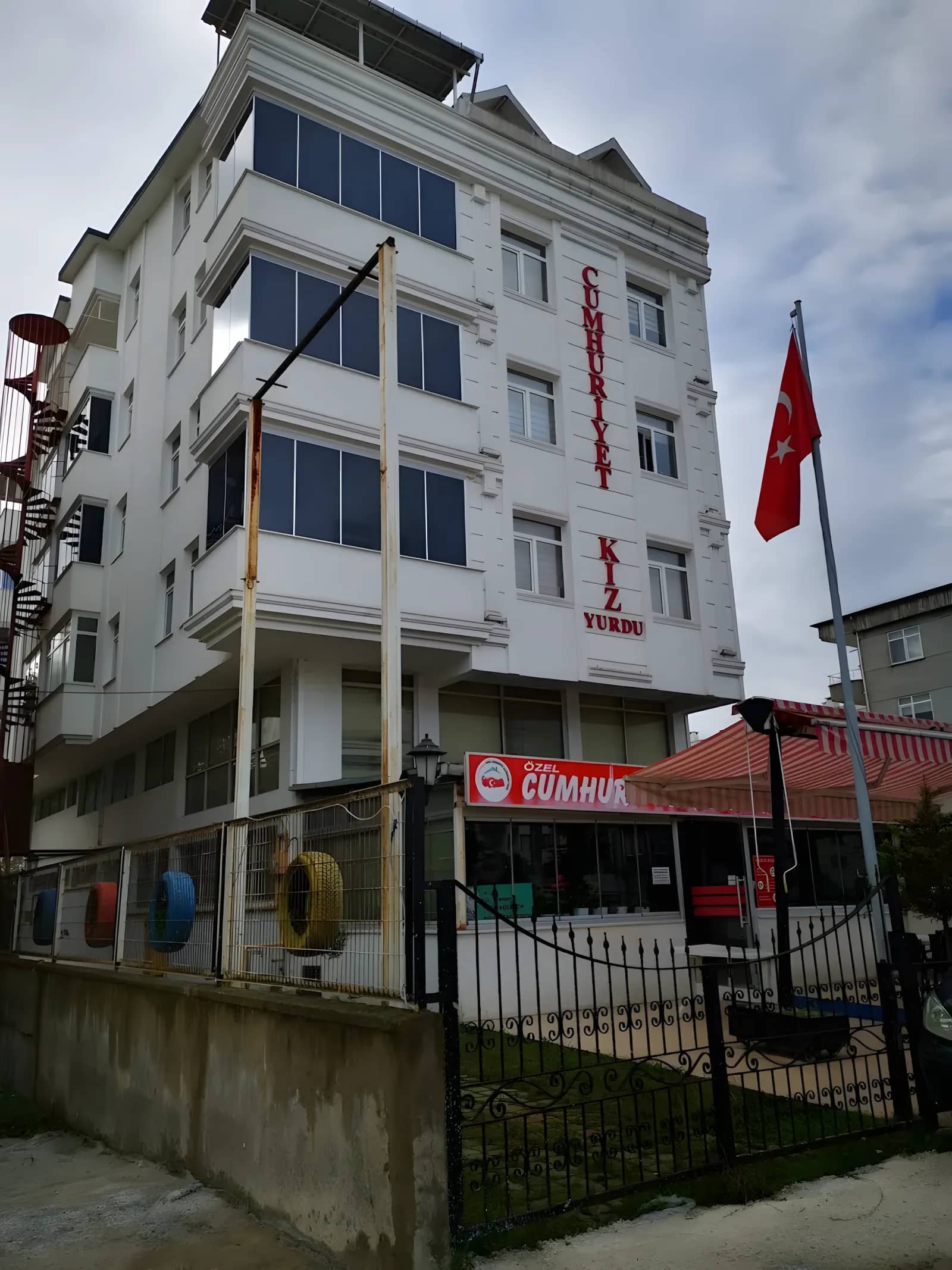 Ordu Özel Cumhuriyet Yükseköğrenim Kız Öğrenci Yurdu Görsel 4