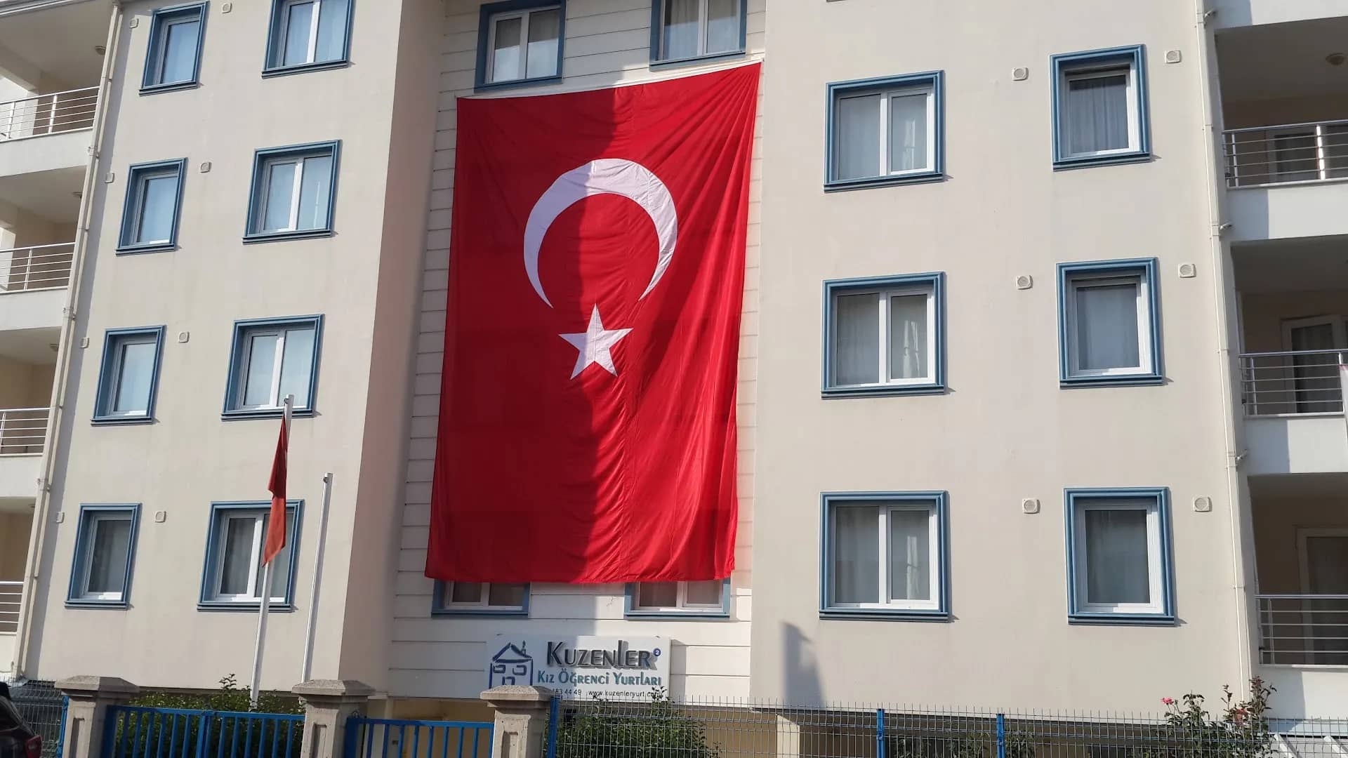 Kuzenler Kız Öğrenci Yurdu Görsel 2