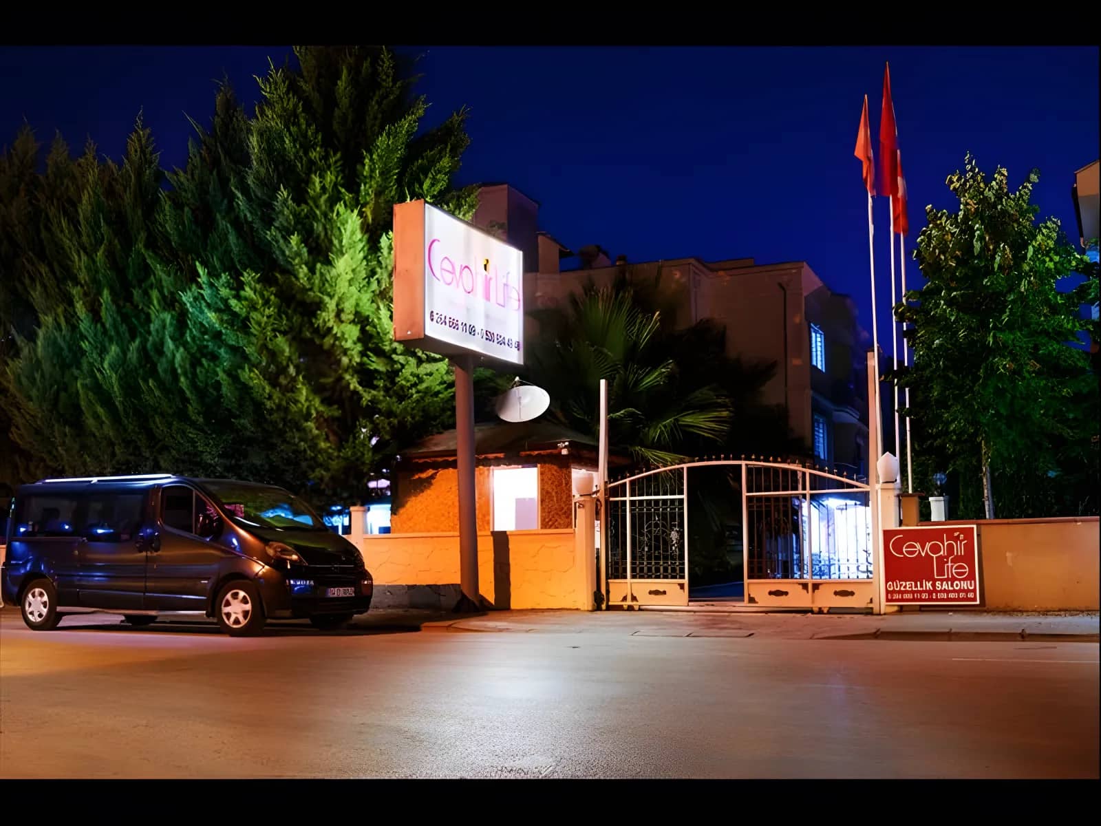 Cevahir Özel Kız Öğrenci Yurdu