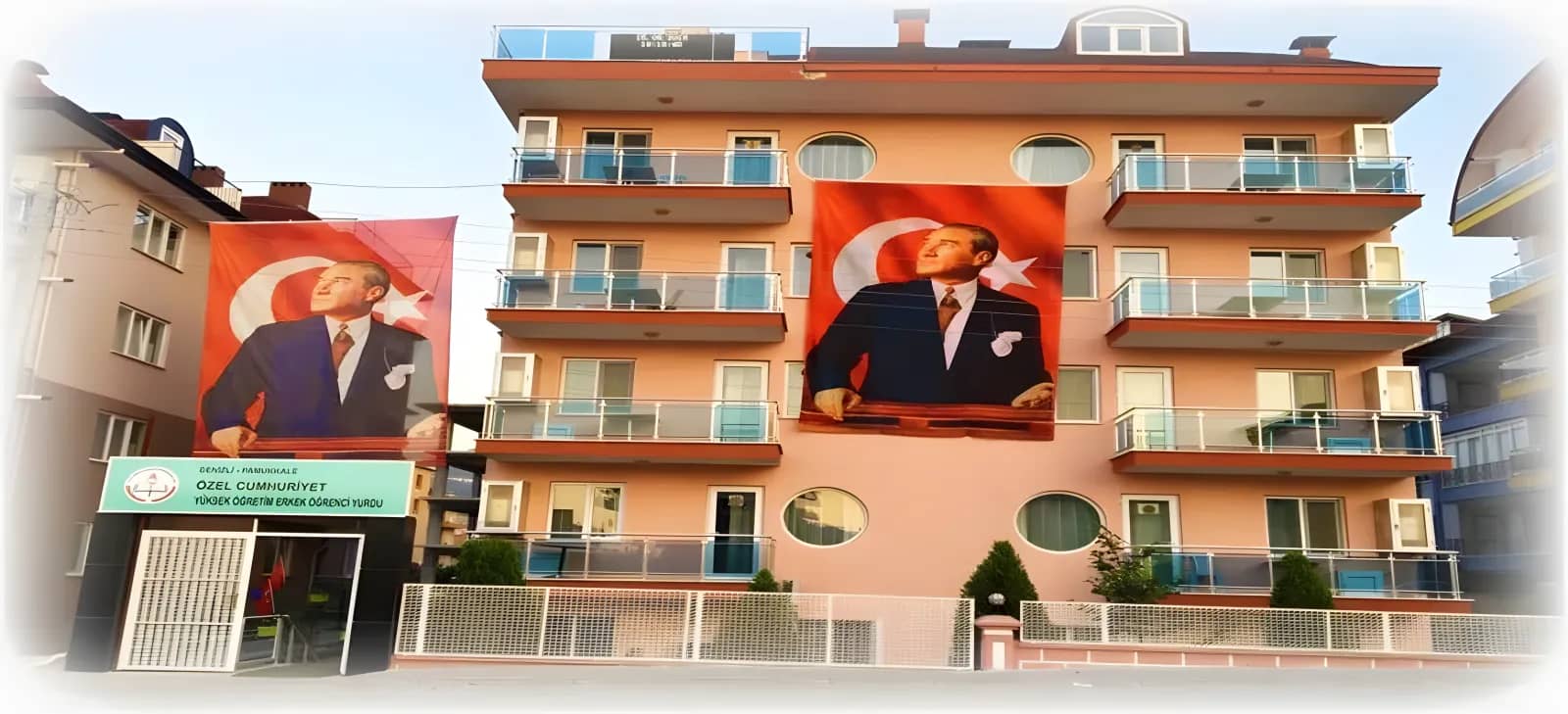 Denizli Cumhuriyet Erkek Öğrenci Yurdu