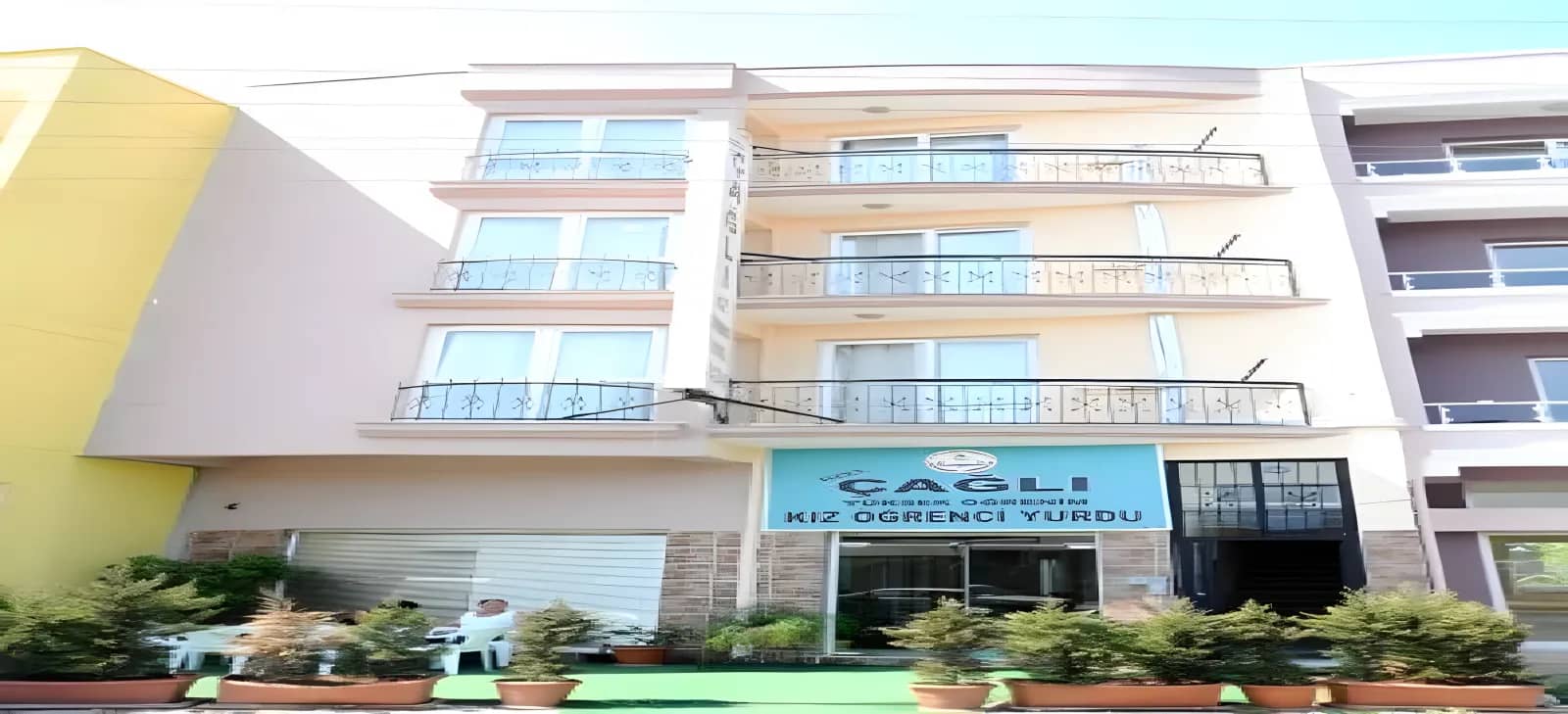 Çağlı Özel Kız Öğrenci Yurdu