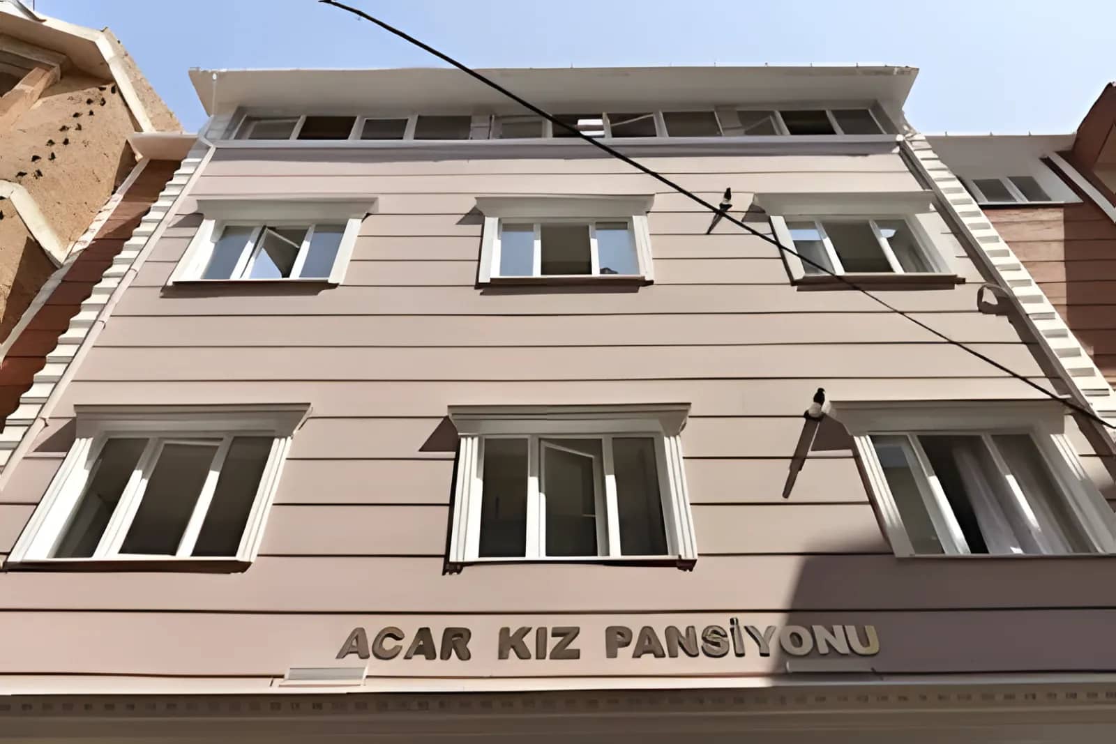 Ada Kız Pansiyonu
