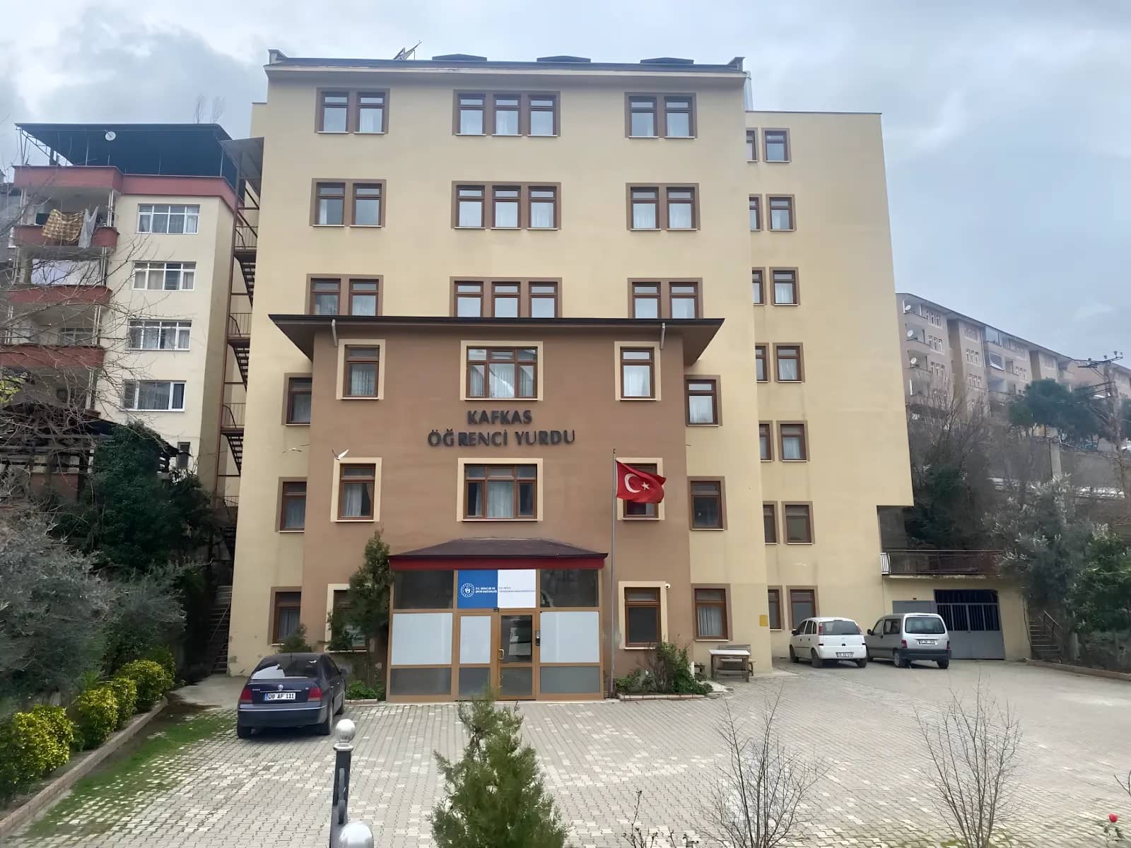 Kafkas Öğrenci Yurdu Görsel 2