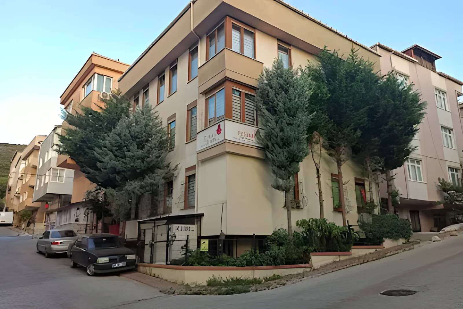 Ferah Kız Pansiyonu