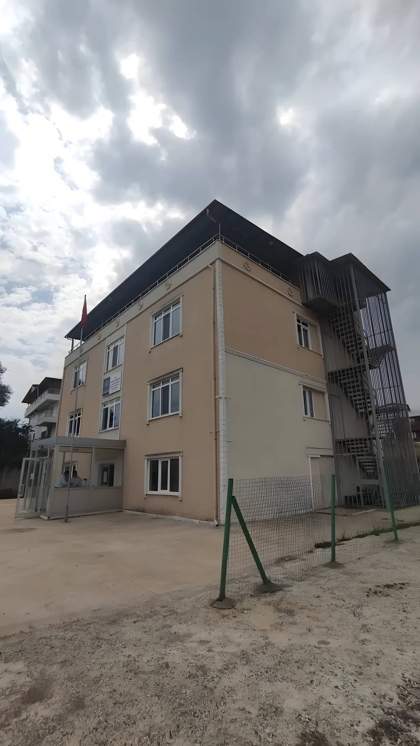 Yalova Şahintepe Yüksek Öğrenim Erkek Öğrenci Yurdu Görsel 2