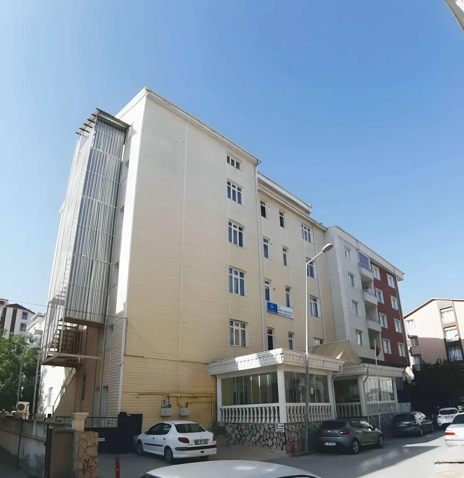 Özel Merkez Yükseköğrenim Erkek Öğrenci Yurdu Görsel 3