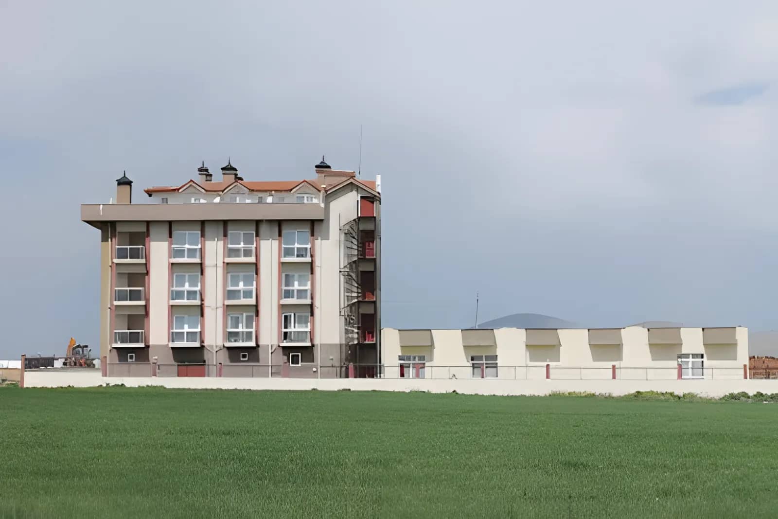 Akpınar Kız Öğrenci Yurdu