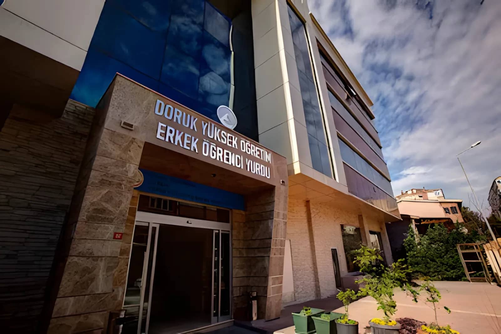 Doruk Erkek Öğrenci Yurdu