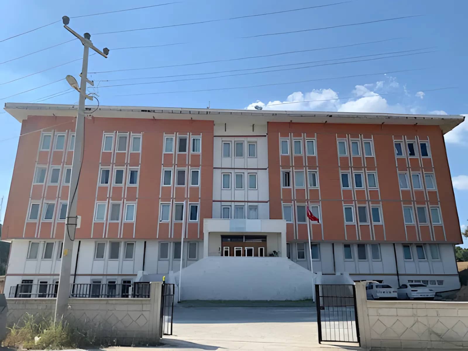 Özel Osmangazi Yükseköğrenim Erkek Öğrenci Yurdu