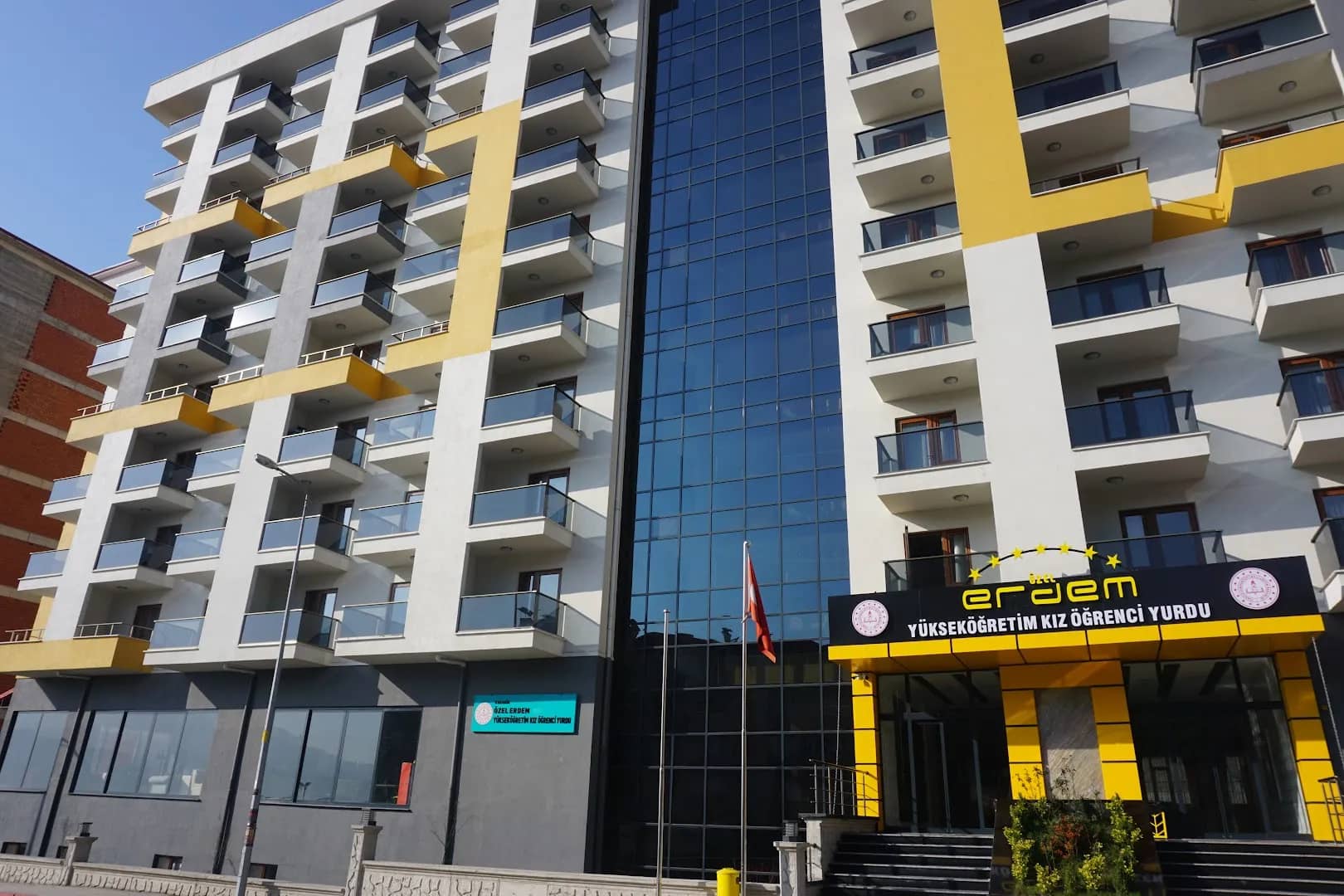 Karabük Erdem Kız Öğrenci Yurdu Görsel 2