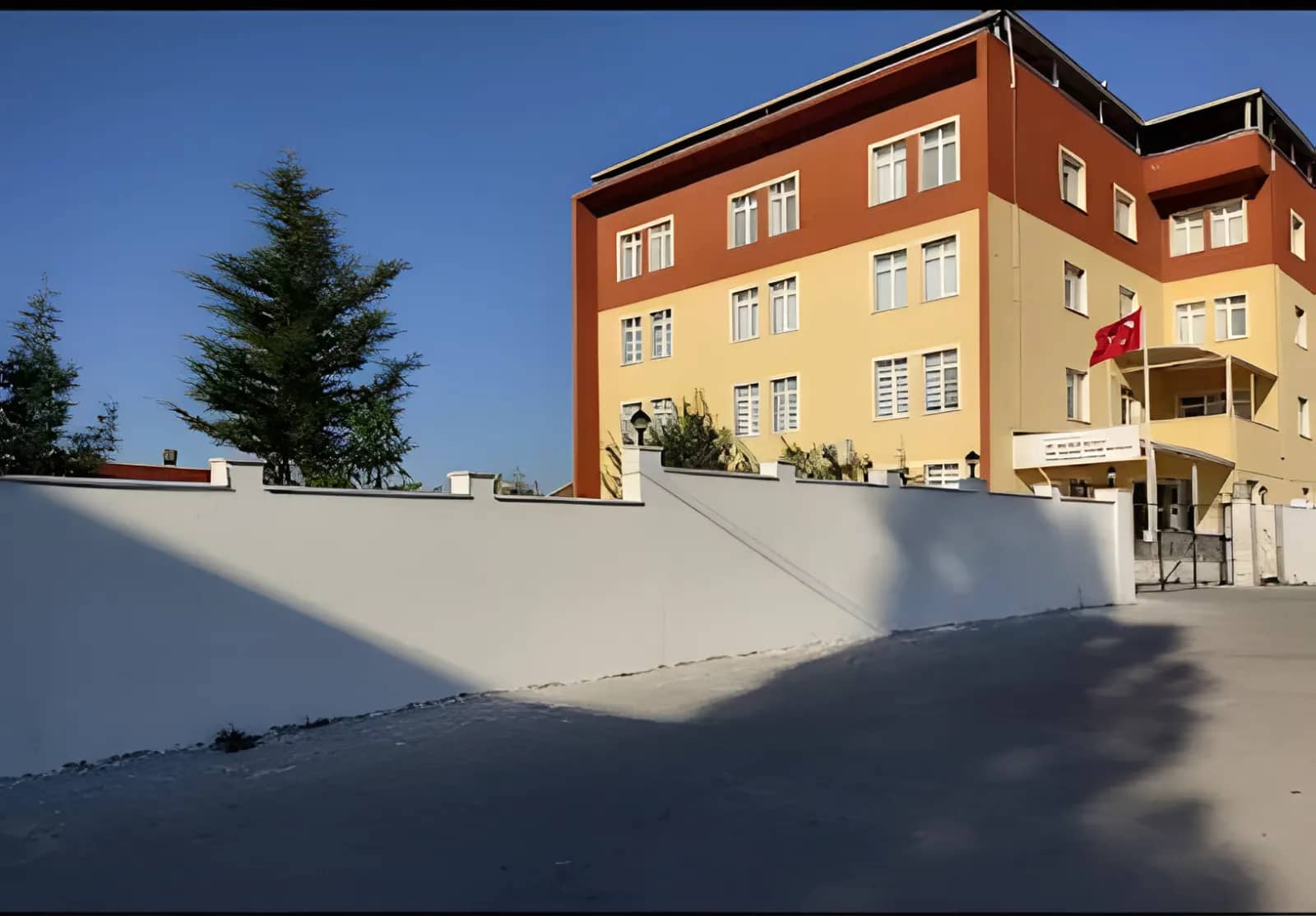 Ali Osman Keçici Özel Kırklar Yüksek Öğrenim Erkek Öğrenci Yurdu