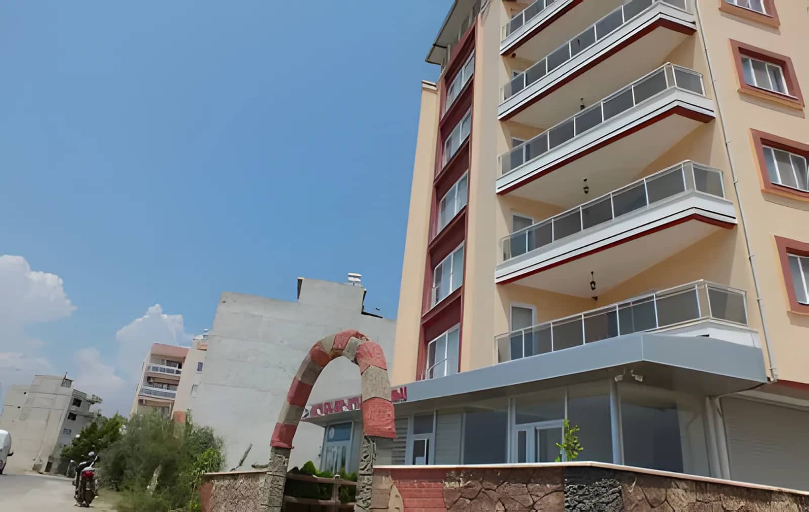 Köşk İkizler Kız Yurdu