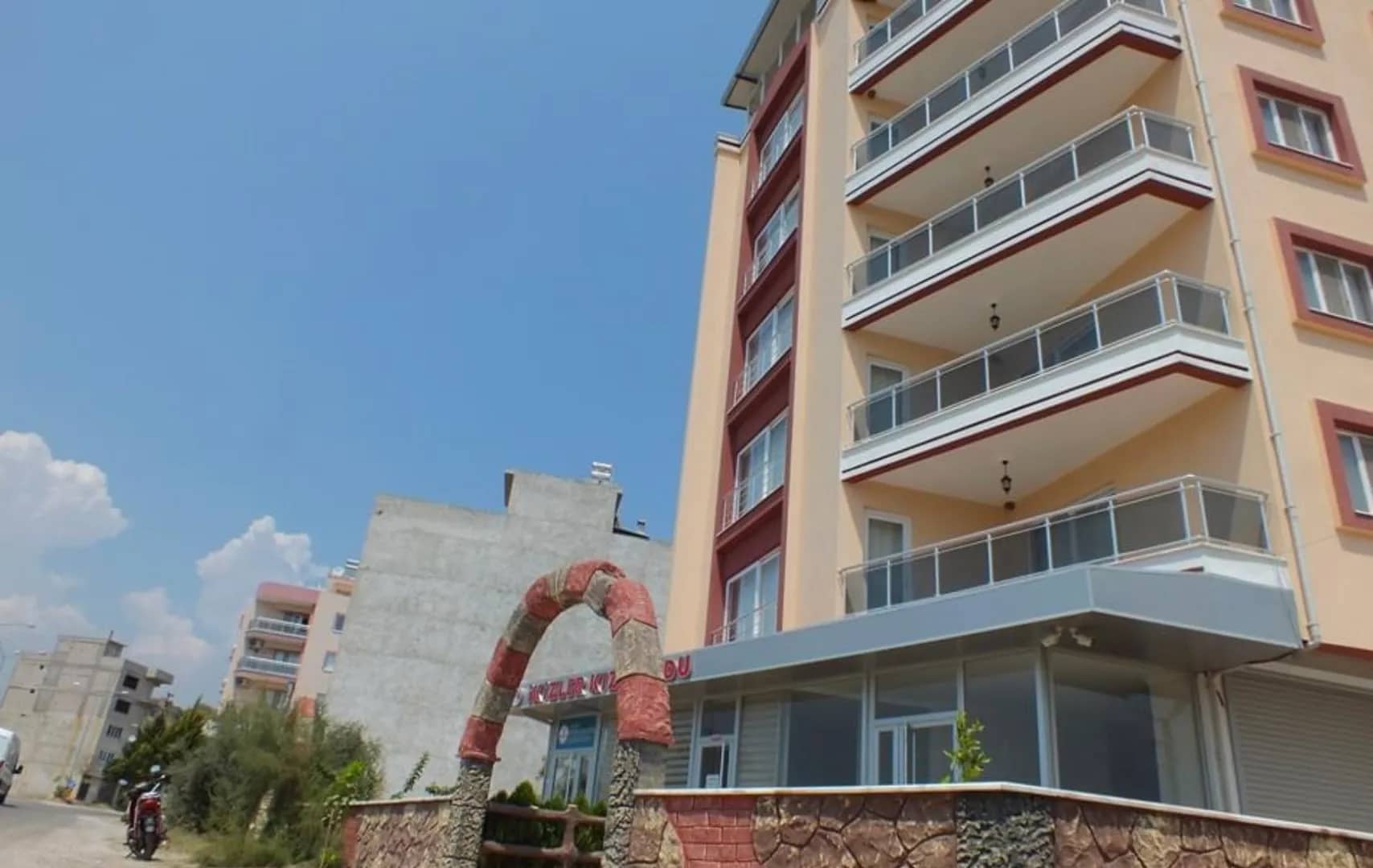 Köşk İkizler Kız Yurdu Görsel 2