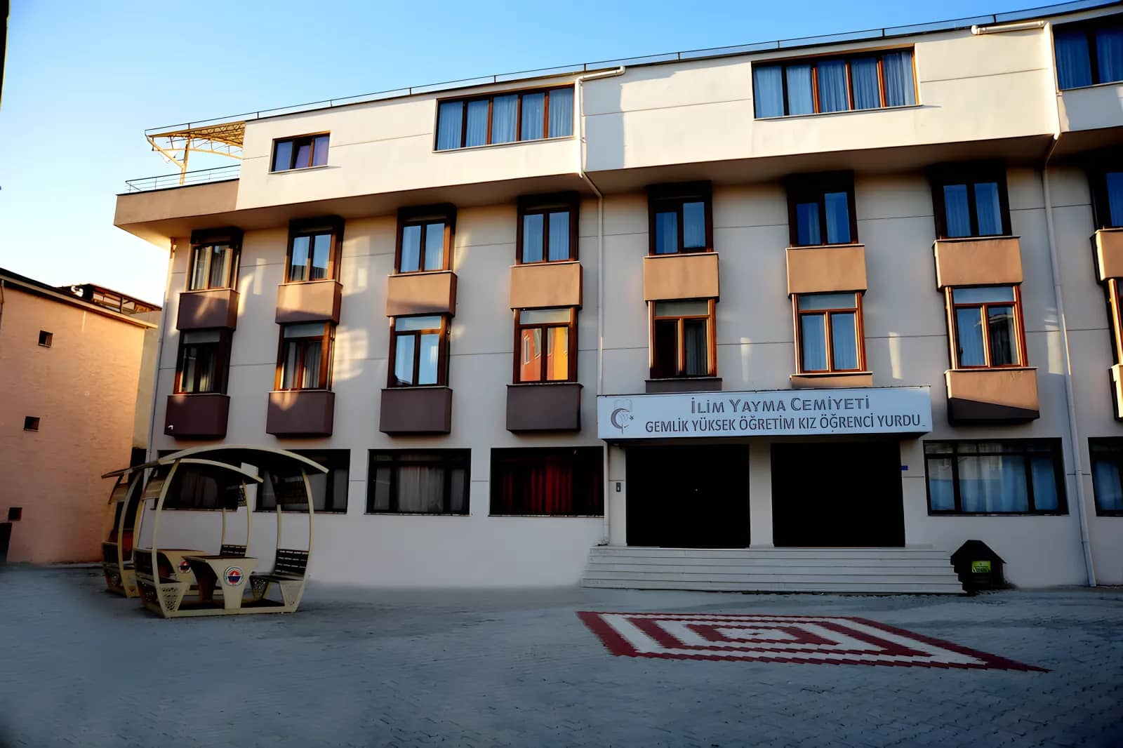 Gemlik Yükseköğretim Kız Öğrenci Yurdu