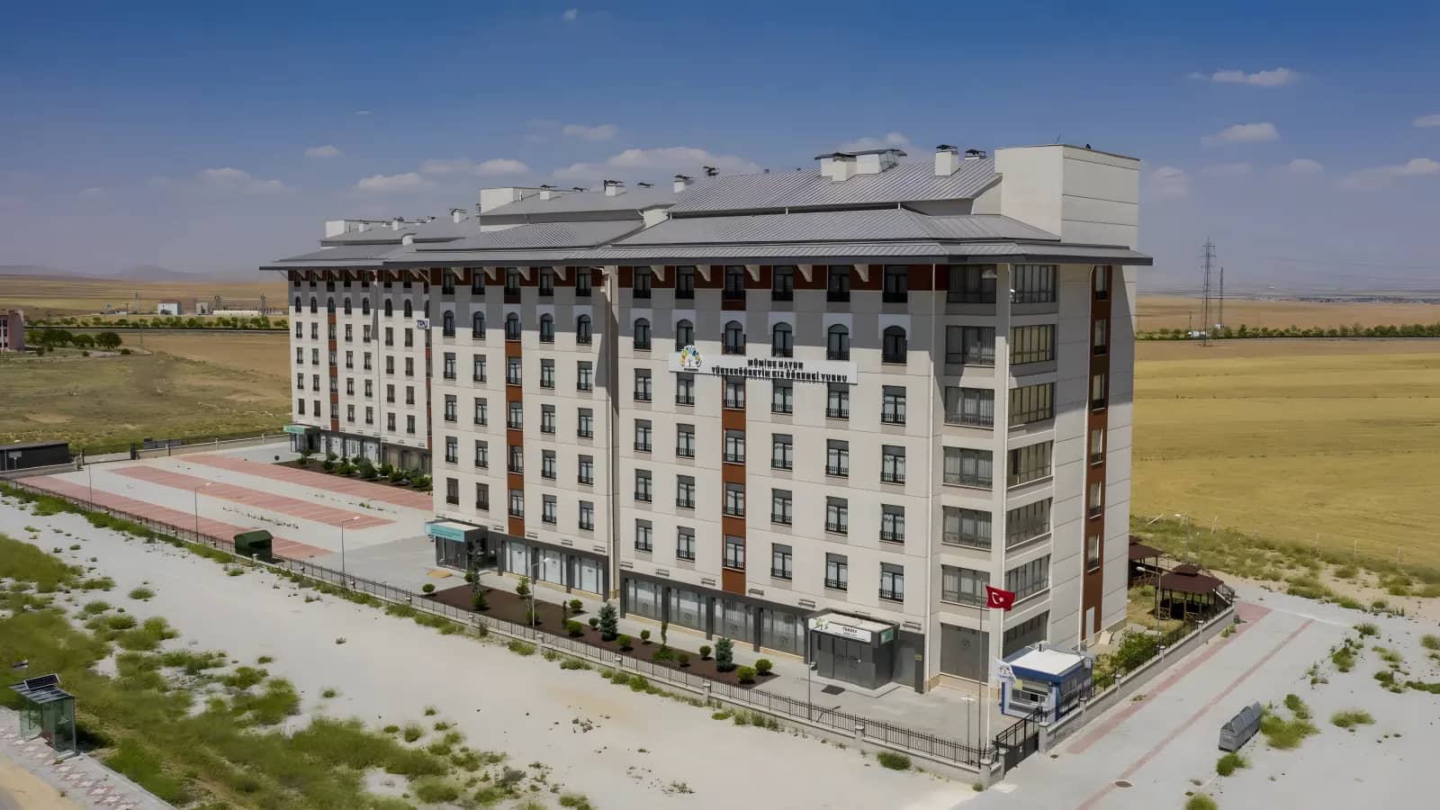 Mümine Hatun Yükseköğretim Kız Öğrenci Yurdu
