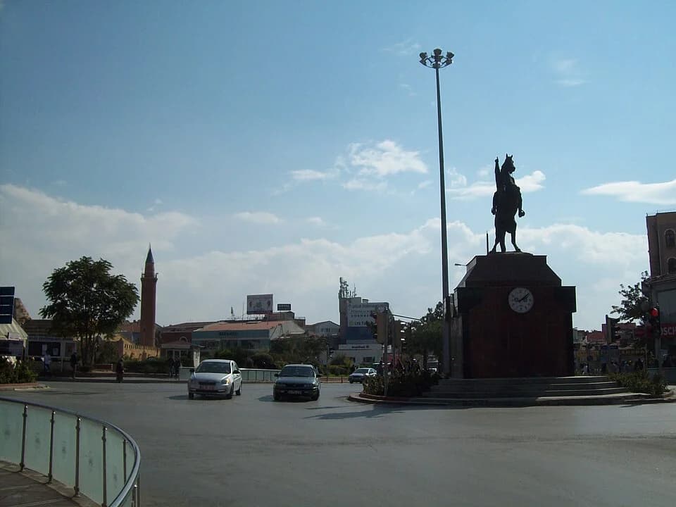 Kırşehir Öğrenci Rehberi ve Yurtları