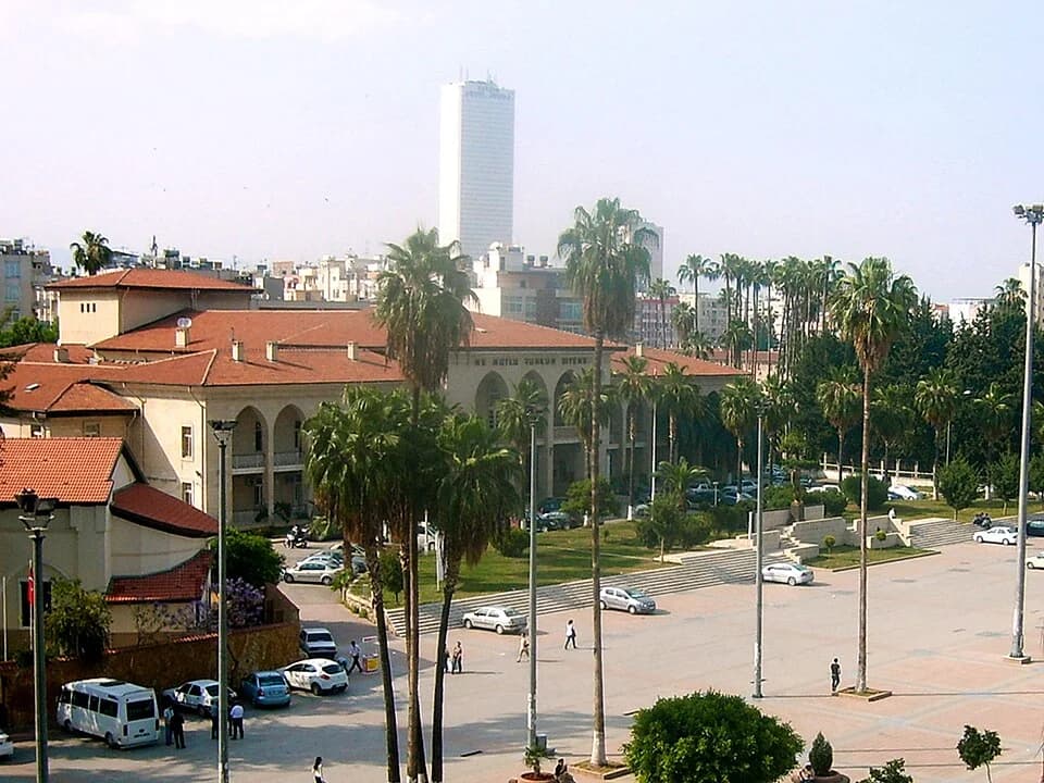 Mersin Öğrenci Rehberi ve Yurtları