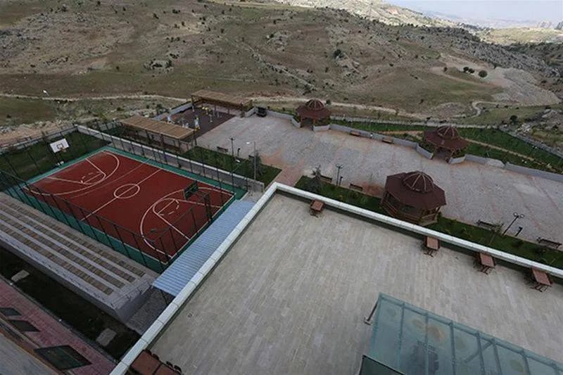 Besni Servi M.Erdemoğlu KYK Kız Ve Erkek Yurdu Küçük Resim 3