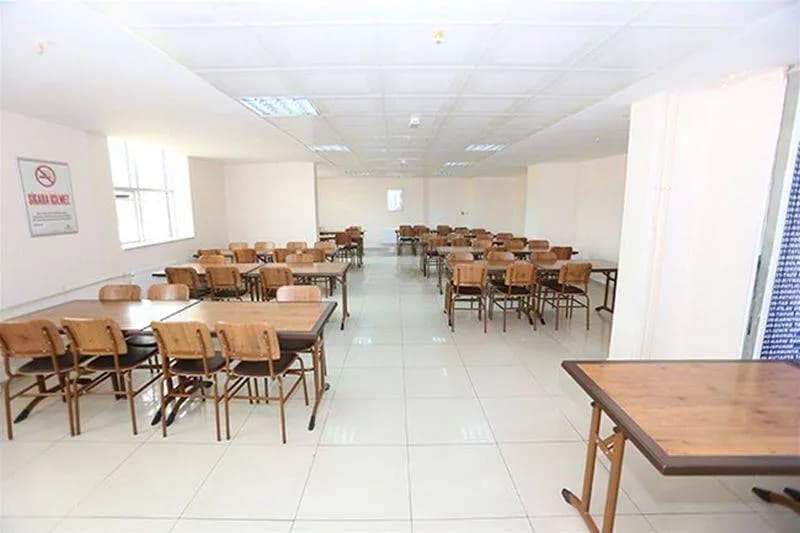 Besni Servi M.Erdemoğlu KYK Kız Ve Erkek Yurdu Küçük Resim 7
