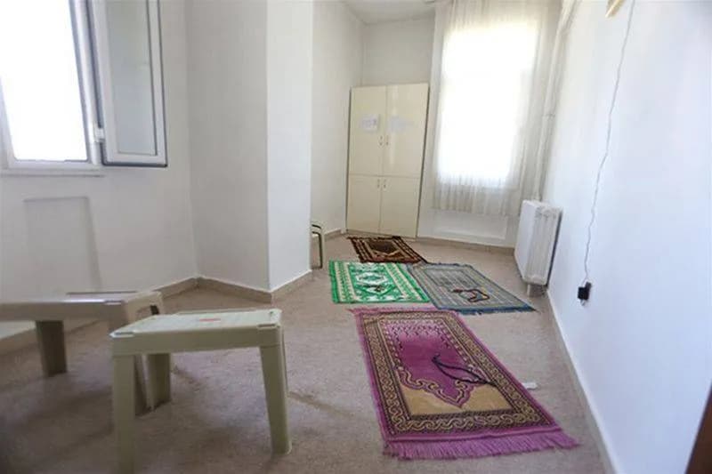 Hacı Ömer Sabancı KYK Kız Öğrenci Yurdu Küçük Resim 6