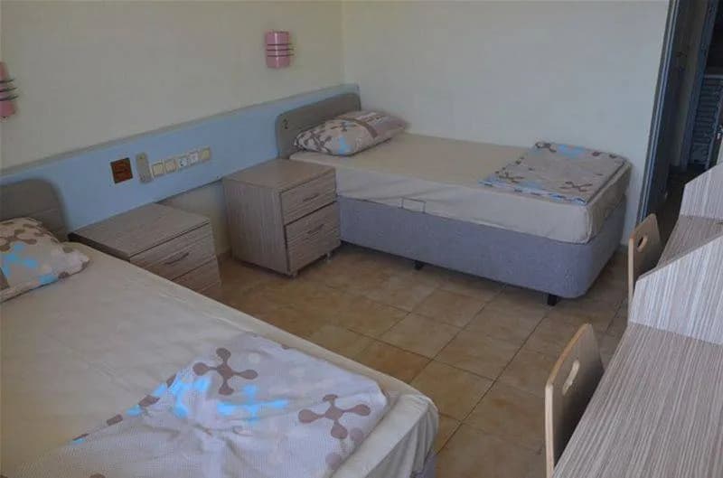 Kuşadası KYK Erkek Öğrenci Yurdu Küçük Resim 3