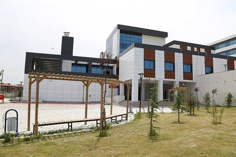 Karacabey KYK Kız Ve Erkek Öğrenci Yurdu Küçük Resim 2