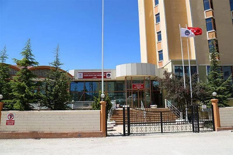 İzzetpaşa KYK Kız Öğrenci Yurdu Küçük Resim 5