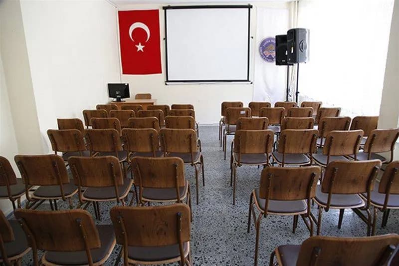 Gümüşhane Halit Zarbun KYK Erkek Öğrenci Yurdu Küçük Resim 4