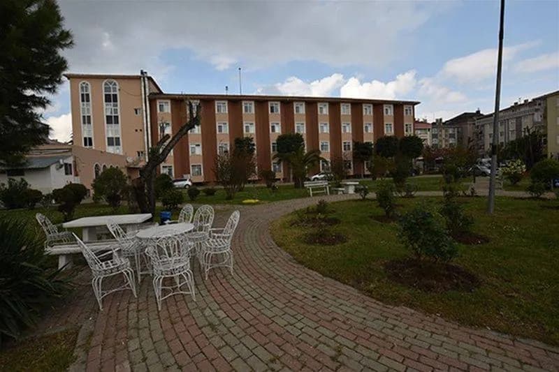 Avcılar Atatürk KYK Kız Öğrenci Yurdu Küçük Resim 1
