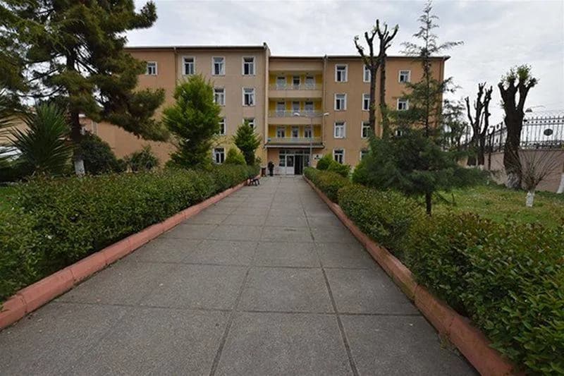 Kadırga KYK Erkek Öğrenci Yurdu Küçük Resim 2