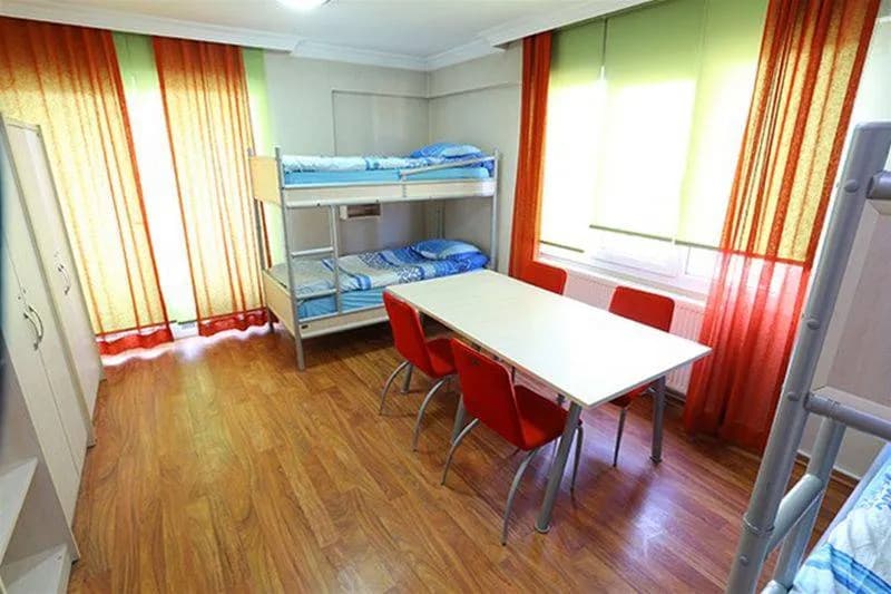 Bornova KYK Erkek Öğrenci Yurdu Küçük Resim 6