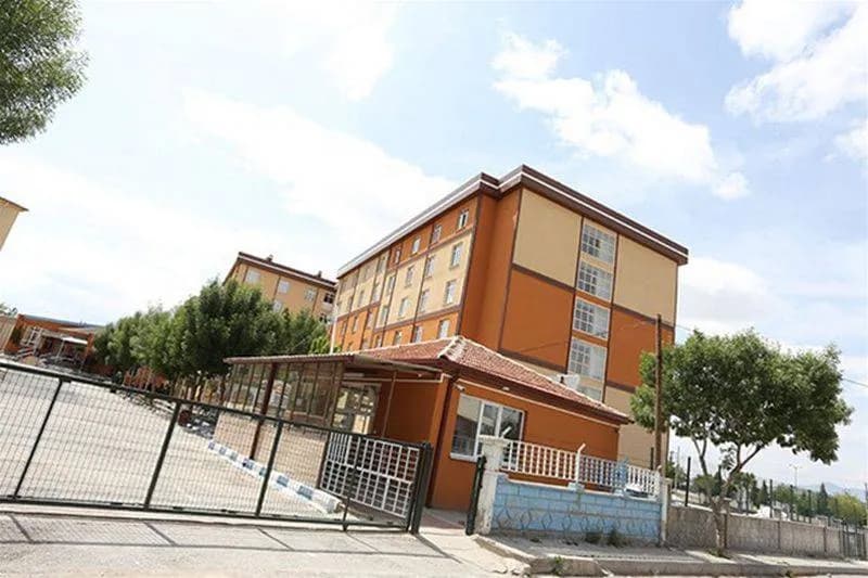 Karaman Piri Reis KYK Erkek Öğrenci Yurdu Küçük Resim 2