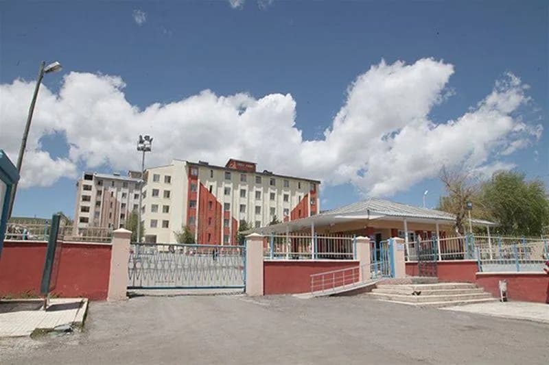 Kars KYK Erkek Öğrenci Yurdu Küçük Resim 2