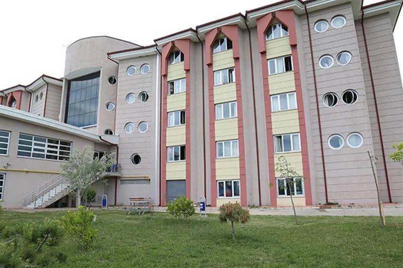 Kocaeli Vilayetler Hizmet Birliği KYK Erkek Yurdu Küçük Resim 2