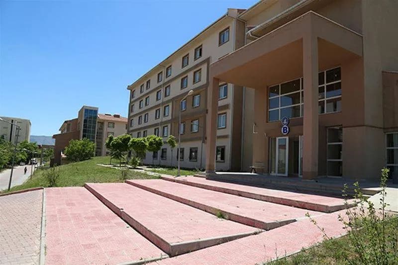 Malatya Hacı Hafize Özal KYK Kız Öğrenci Yurdu Küçük Resim 3